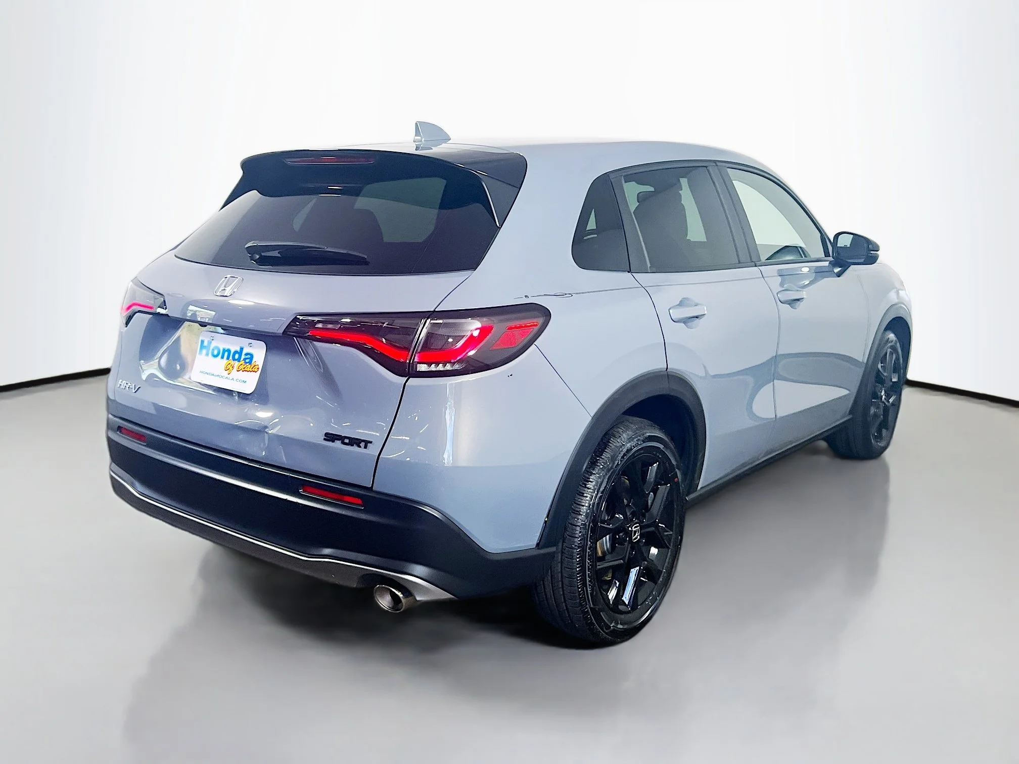 Used 2024 Urban Gray Pearl Honda 5DR 2WD SPORT image 7