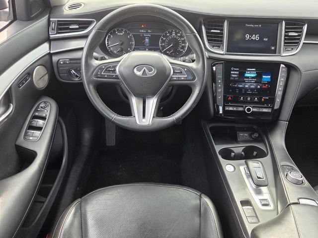 Used 2023 Lunar White INFINITI LUXE image 11