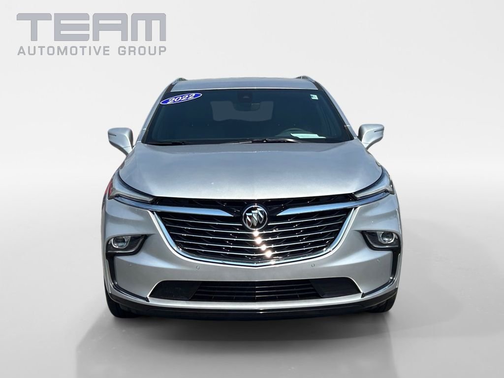 Used 2022 Silver Buick Essence image 2
