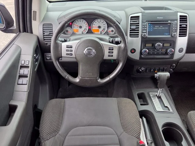Used 2019 Black Nissan PRO-4X image 13