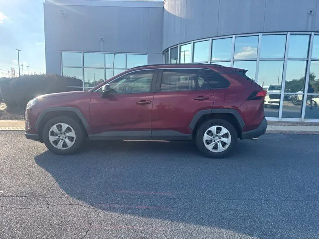 Used 2021 Red Toyota LE image 11
