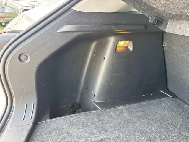 Used 2025 White Chevrolet LT image 44