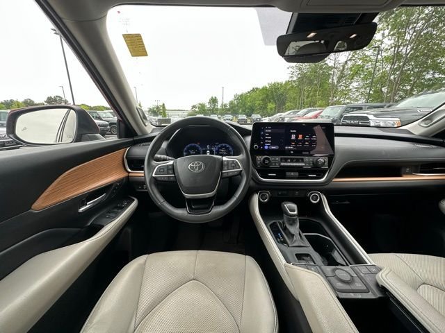 Used 2024 Red Toyota Limited image 16