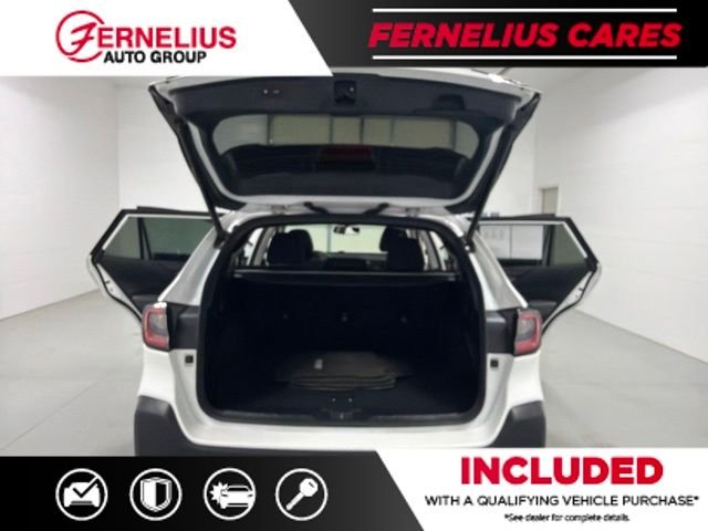 Used 2025 White Subaru Onyx Edition image 19