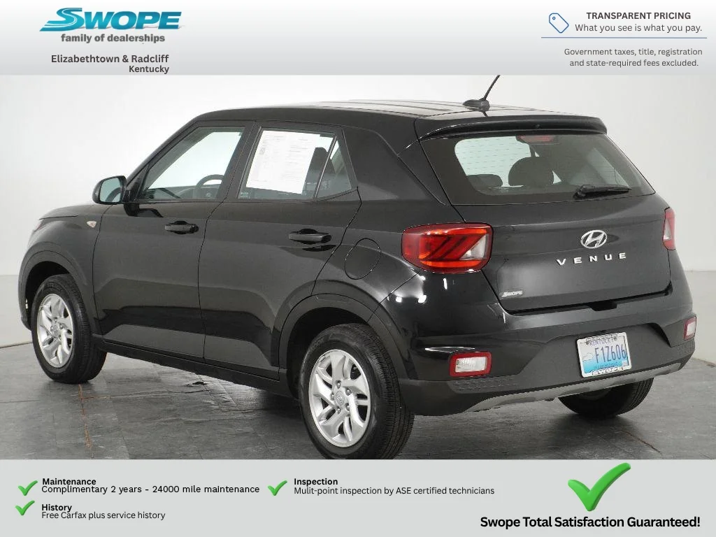 Certified Used 2023 Black Noir Pearl Hyundai SE image 5