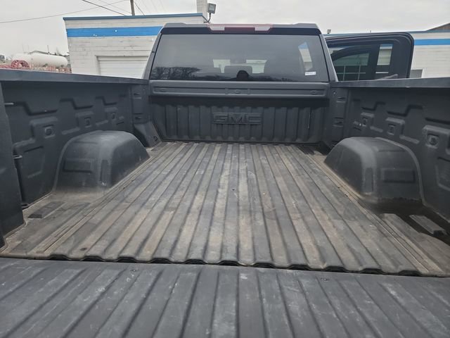 Used 2020 Onyx Black GMC Elevation image 14
