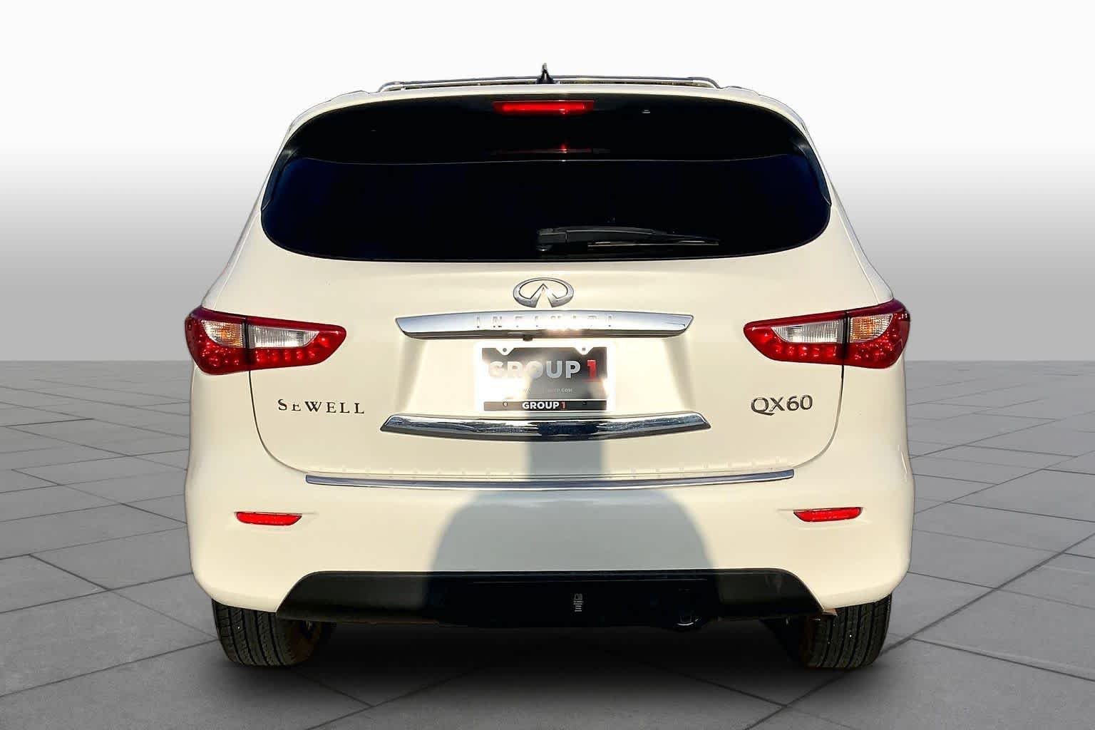 Pre-Owned 2015 INFINITI QX60