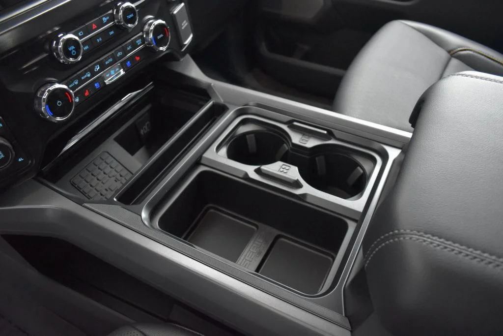 New 2027 Oxford White Ford F-250® Lariat® image 17