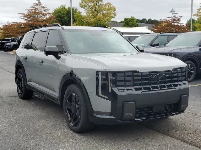 New 2027 Wolf Gray Kia X-LINE SX PRESTIGE image 3