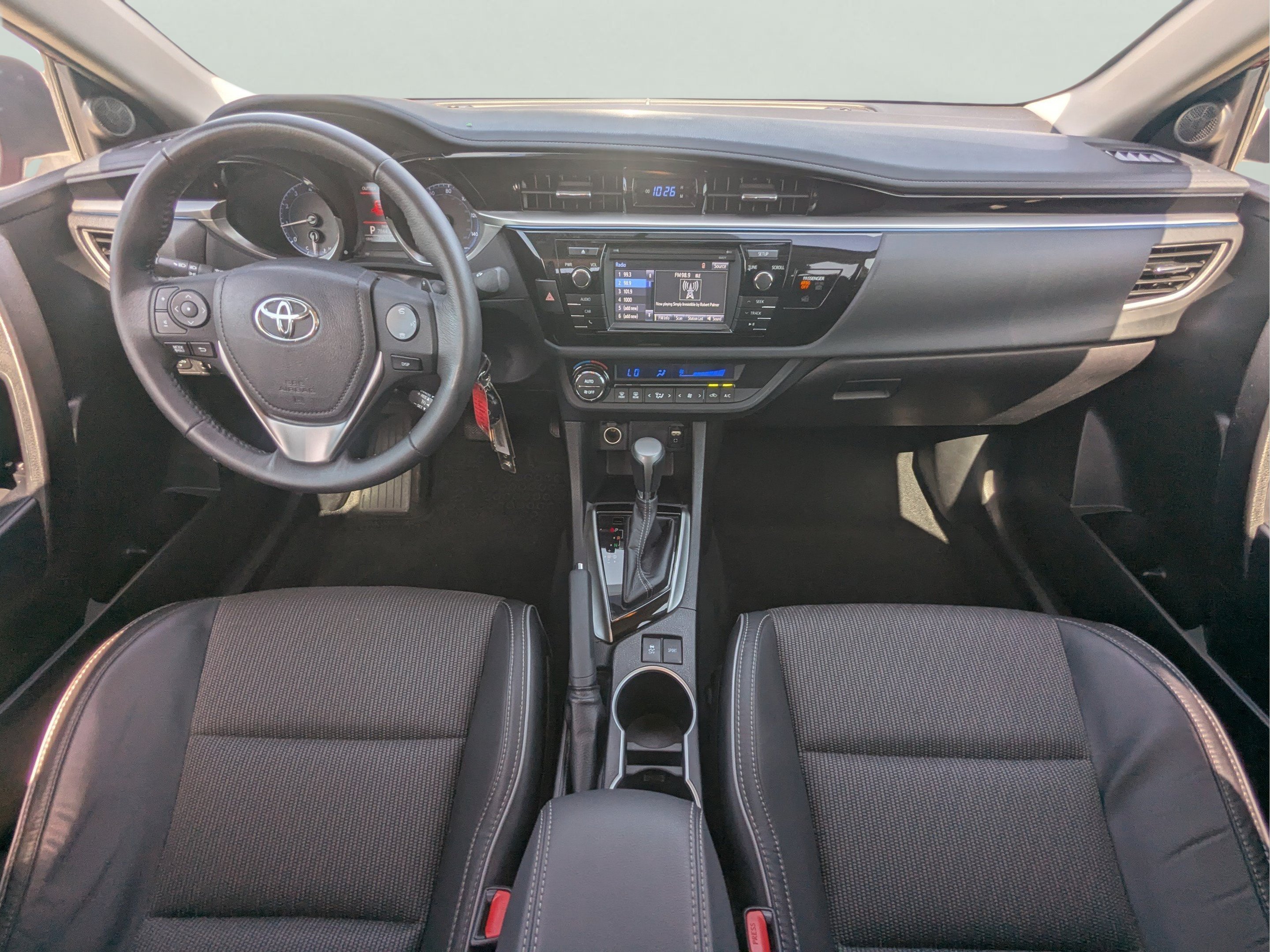2016 Toyota Corolla S Plus - Photo 11