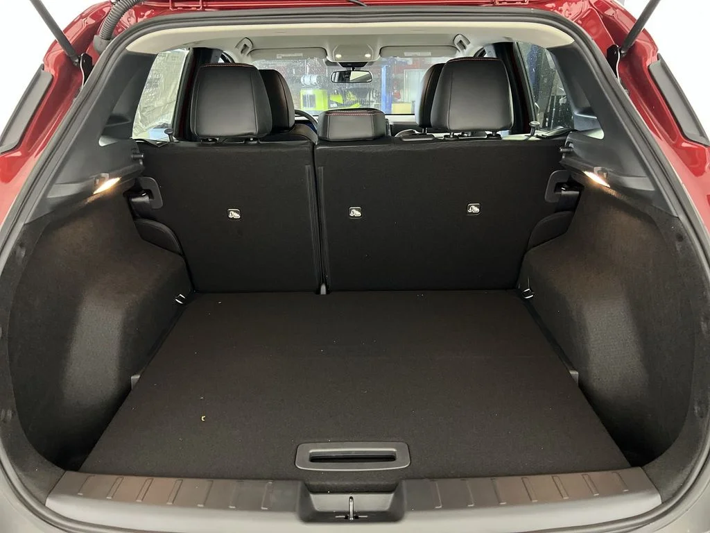 2025 Nissan Kicks SR - Photo 19