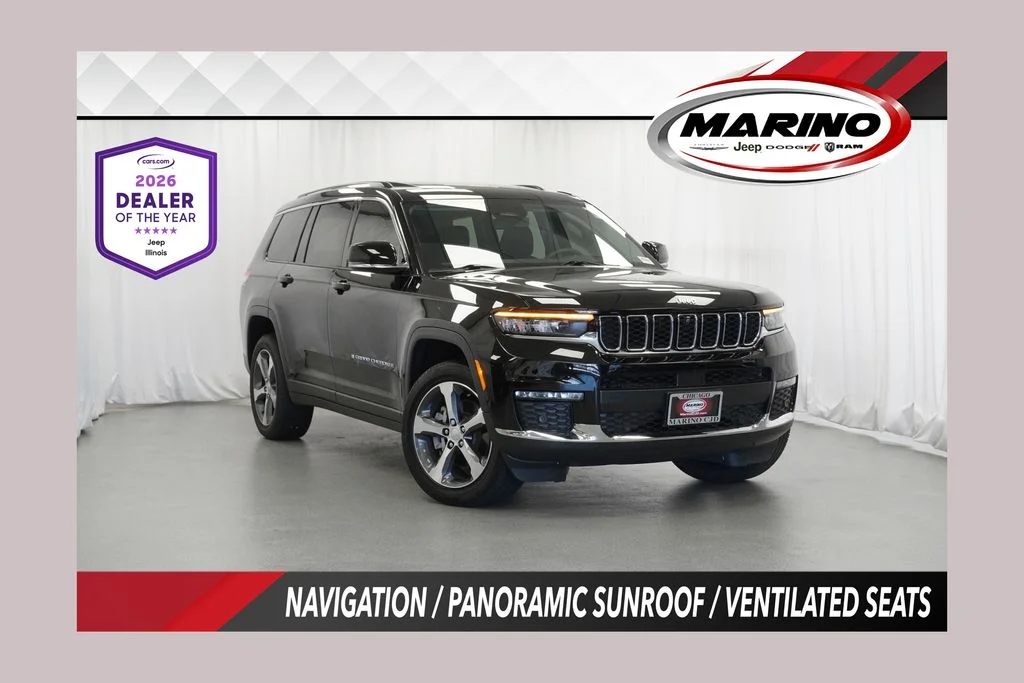 Used 2023 Black Jeep Limited image 1
