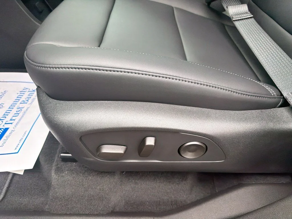 2027 GMC Acadia Elevation - Photo 27