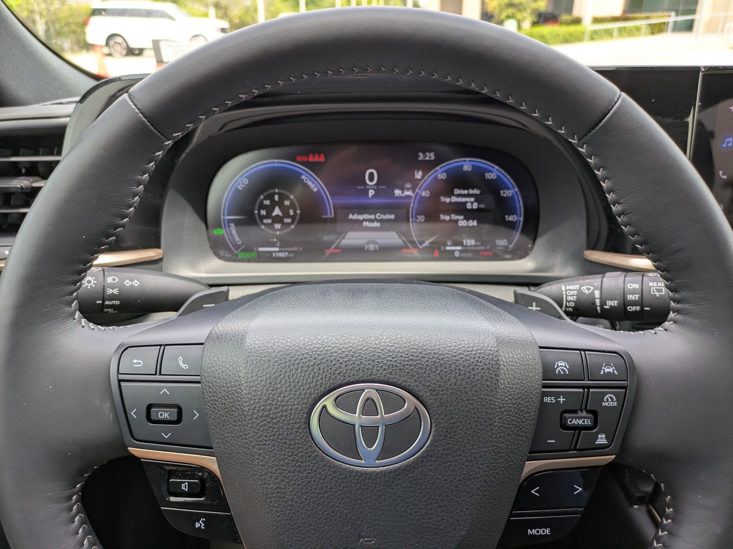 Used 2025 STORM CLOUD Toyota XLE image 26