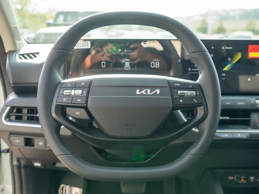 New 2026 Morning Haze Kia EX image 14