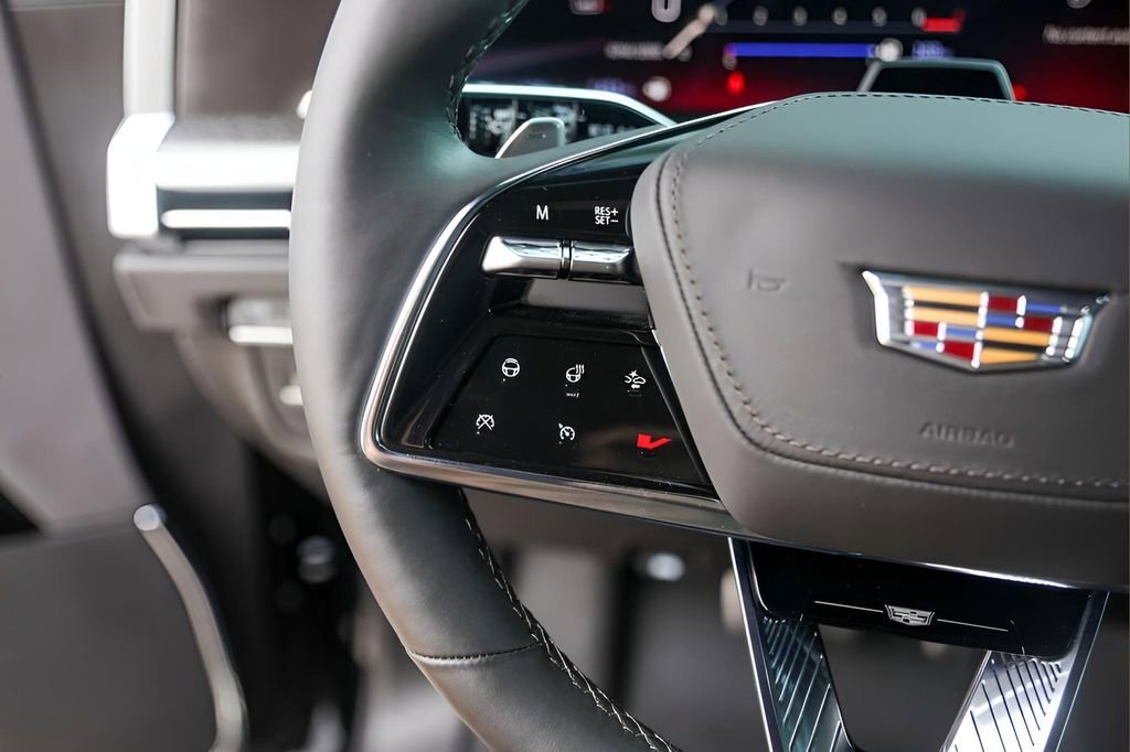 2025 Cadillac Escalade V-Series - Photo 14