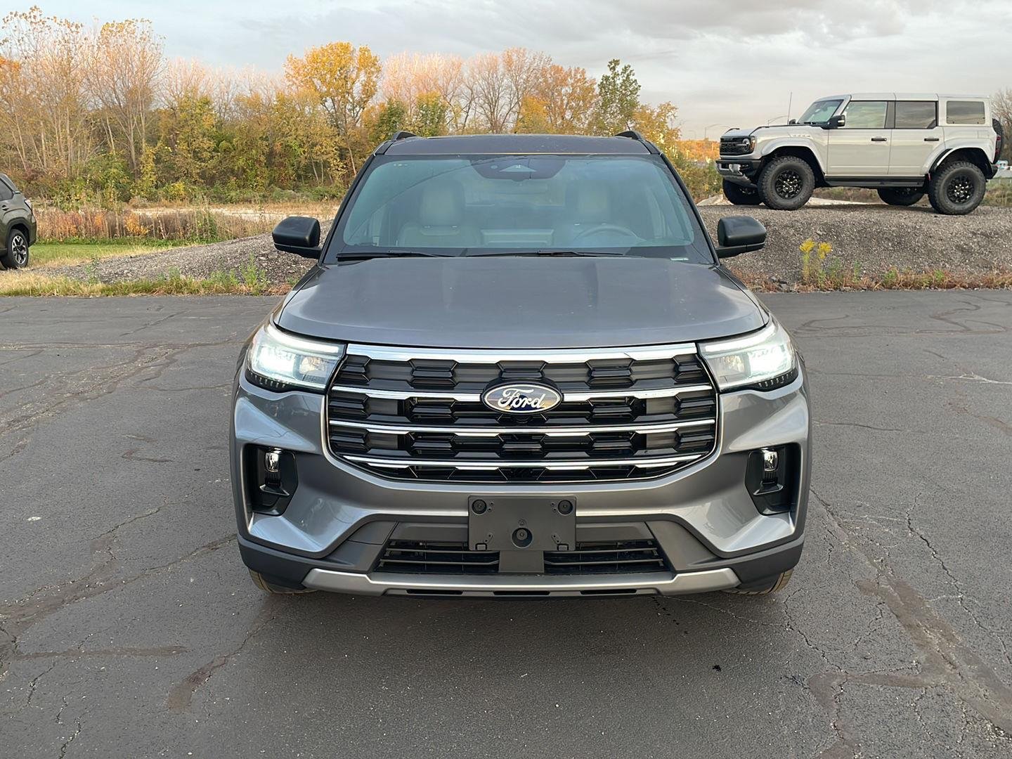New 2027 Carbonized Gray Metallic Ford Active image 8