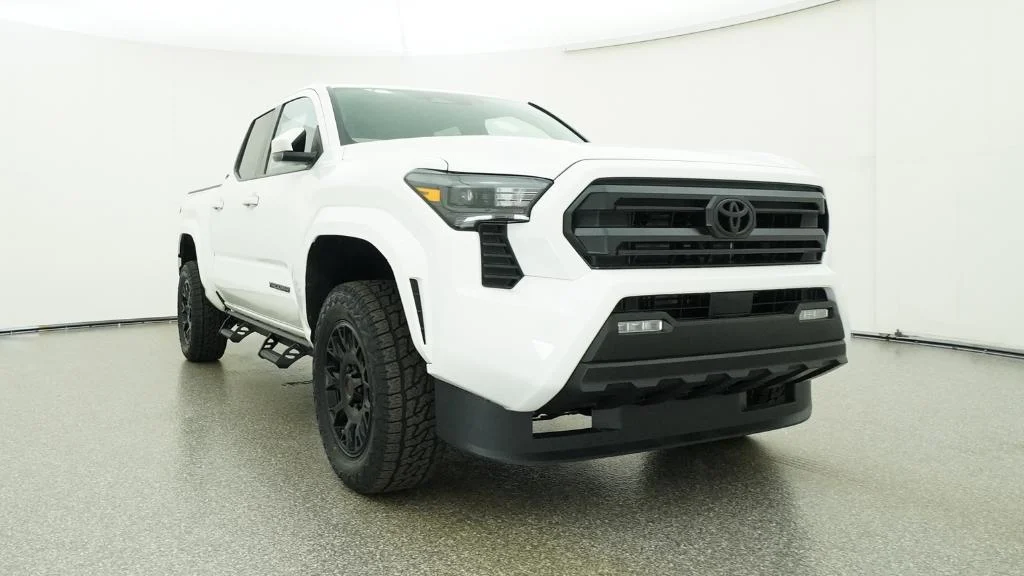 New 2026 Ice Cap Toyota SR5 image 31