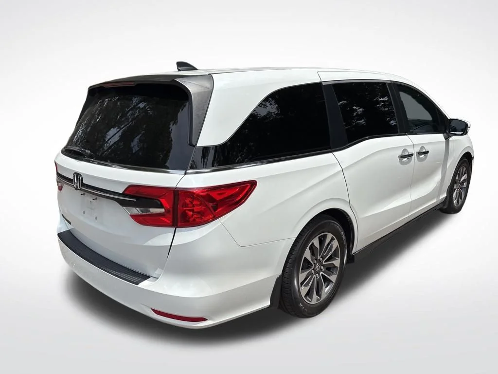 Used 2022 White Honda EX-L image 5