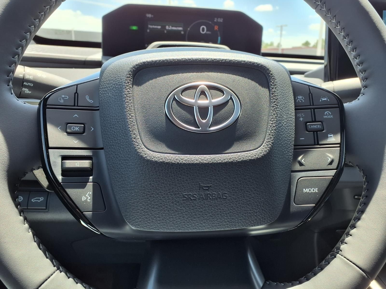 New 2026 Heavy Metal <sup>1</sup> Toyota  XLE image 16