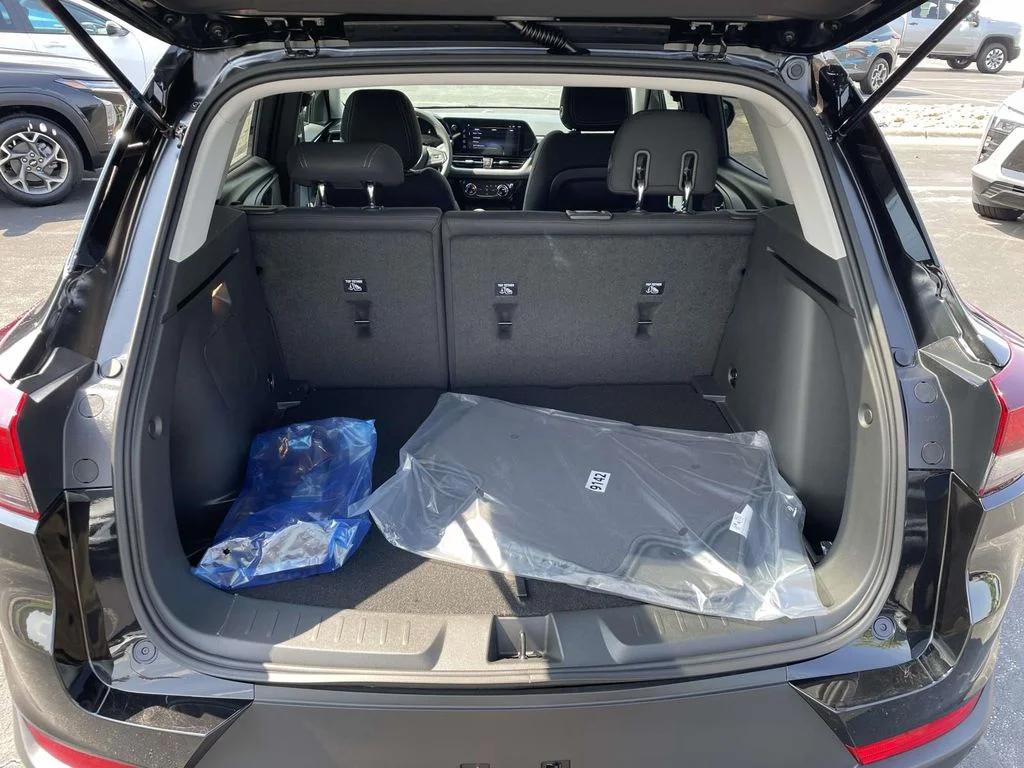New 2026 Mosaic Black Metallic Chevrolet LT image 12