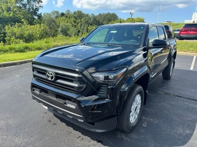 New 2026 Black Toyota SR5 image 7