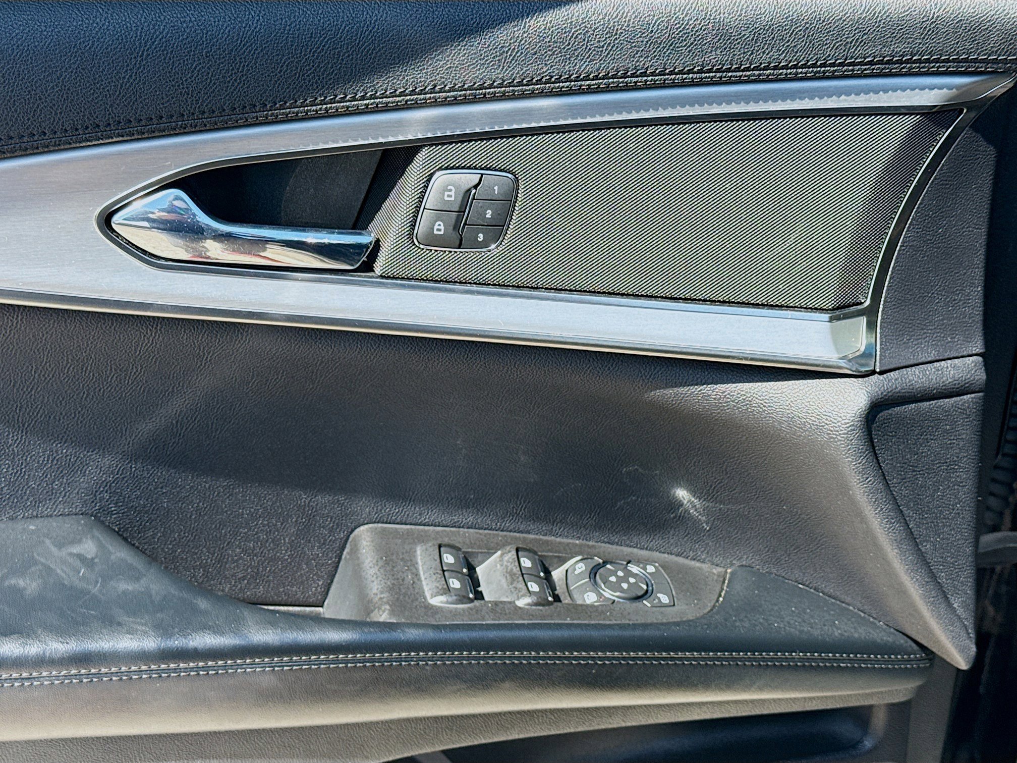 Used 2020 Black Lincoln Standard image 14