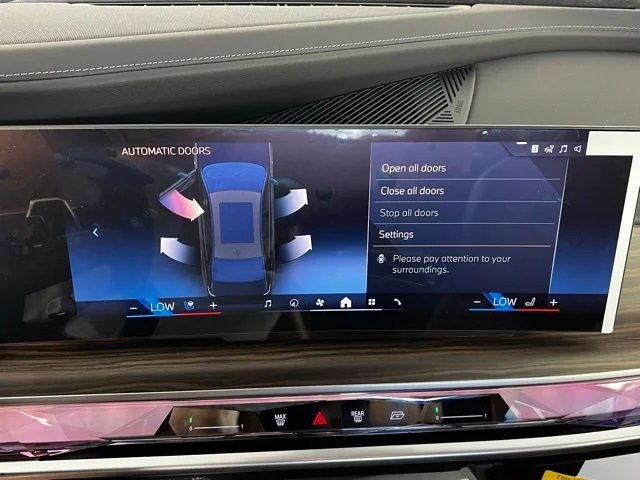New 2025 Carbon Black Metallic BMW 760i xDrive image 20