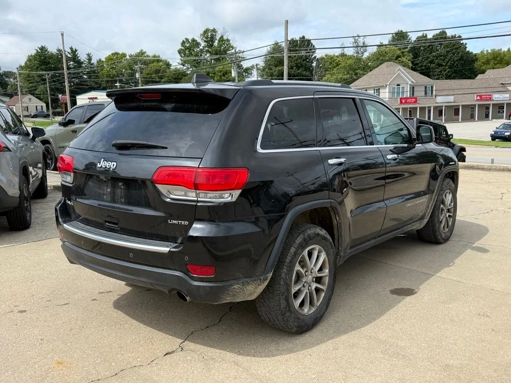 Used 2016 Black Jeep Limited image 6