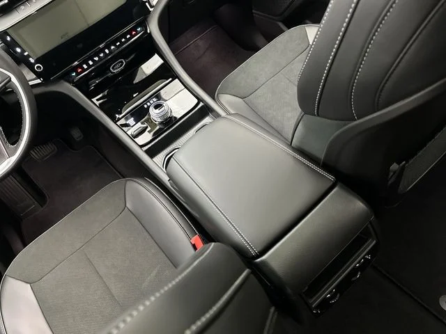 New 2027 Bright White Clearcoat Jeep Altitude image 25