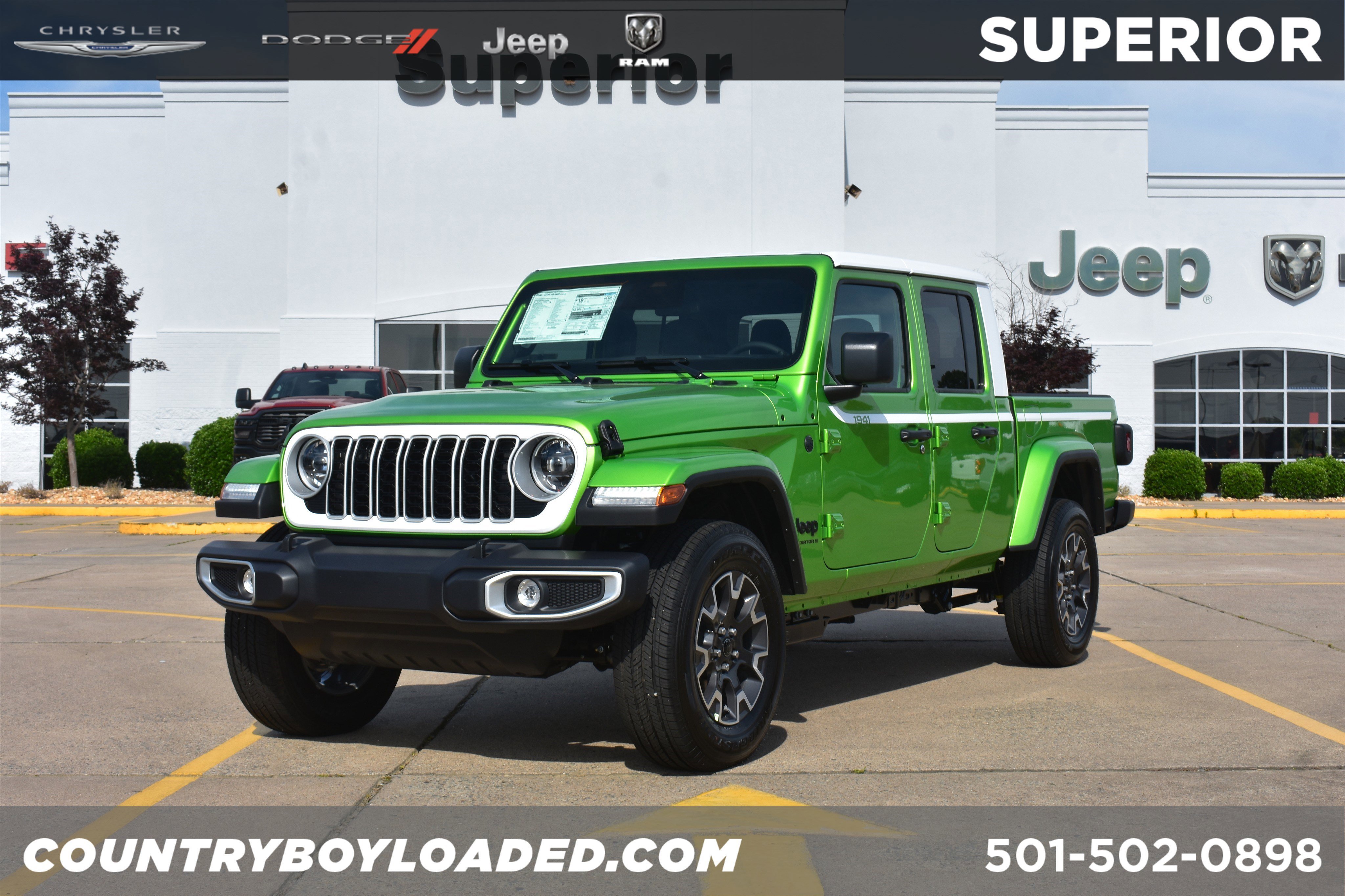 2026 Jeep Gladiator Sahara Auto's photo