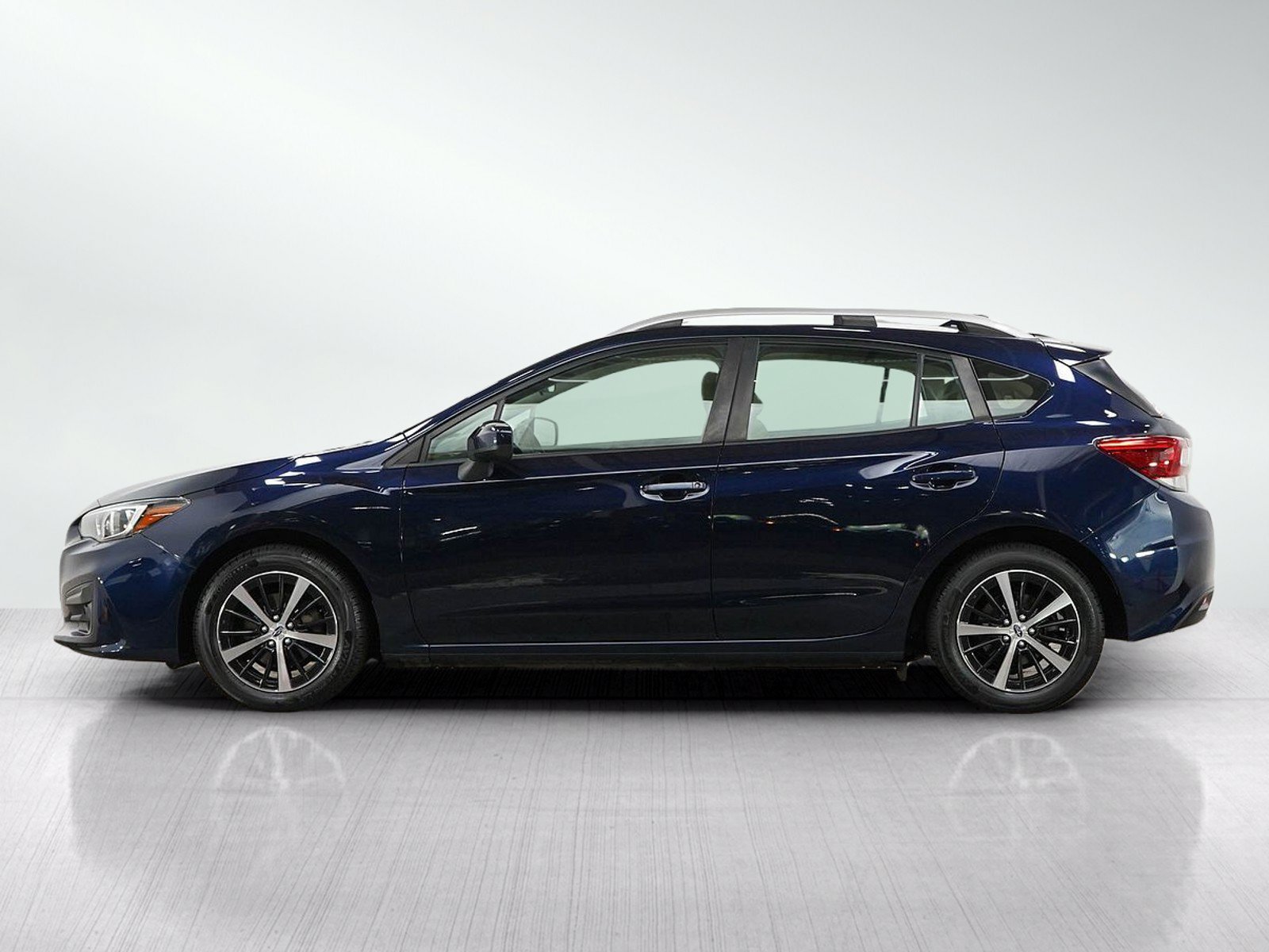 Used 2019 Dark Blue Pearl Subaru 2.0i Premium image 2
