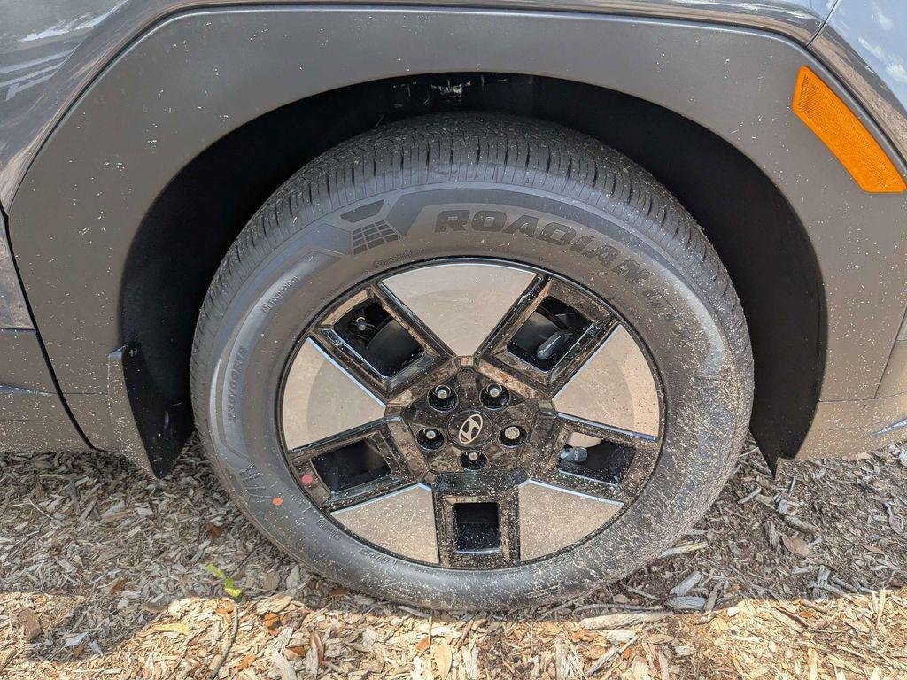 New 2026 Gray Hyundai SE image 10