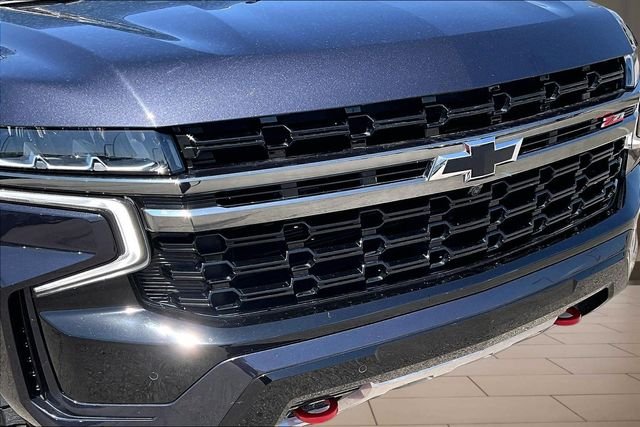Used 2022 Gray Chevrolet Z71 image 29