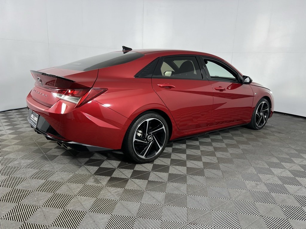 2023 Hyundai Elantra N Line photo 3