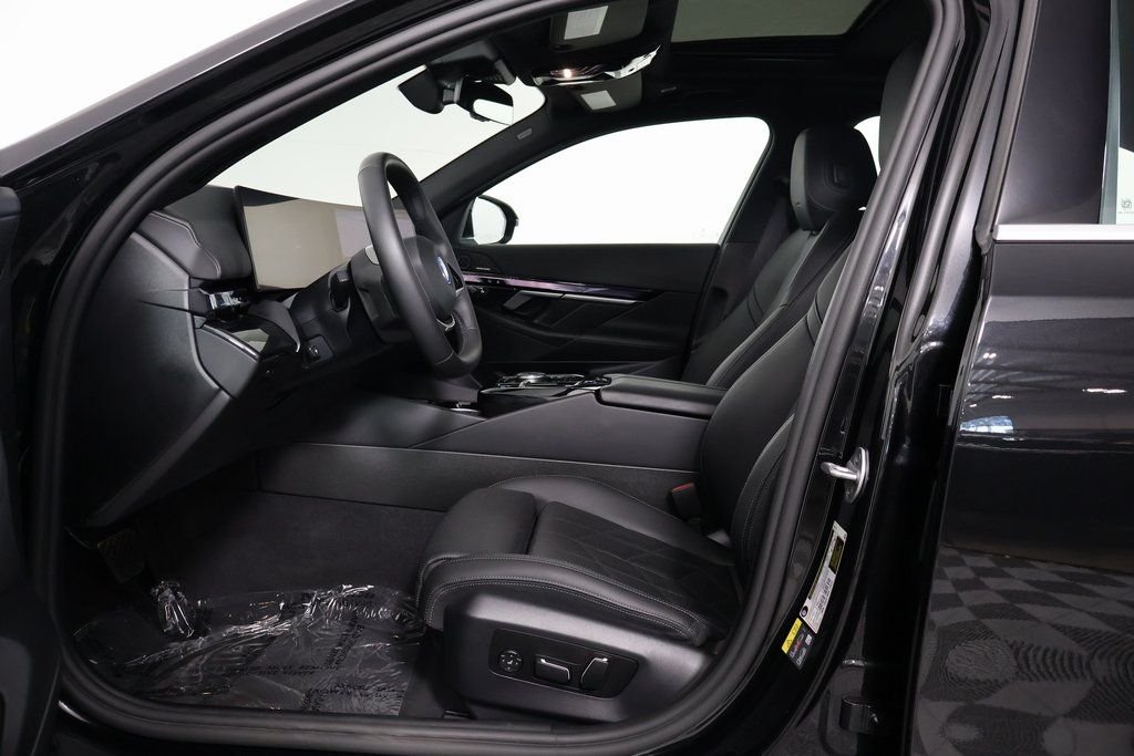 2025 BMW i5 40 - Photo 10