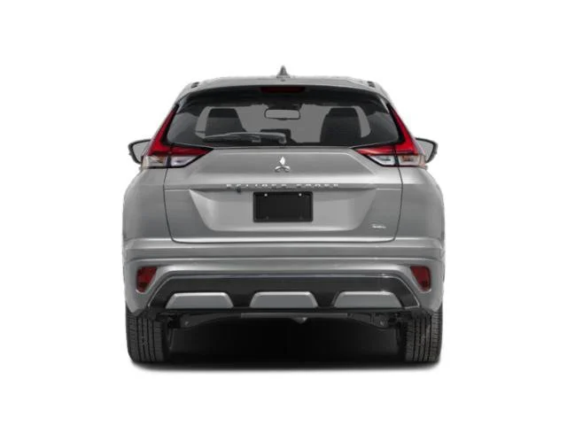 New 2026 Labrador Black Pearl Mitsubishi SEL image 8
