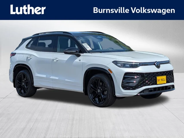 2025 Volkswagen Tiguan SE R-Line Black