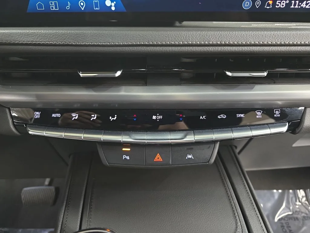 Used 2025 Black Cadillac Premium Luxury image 21