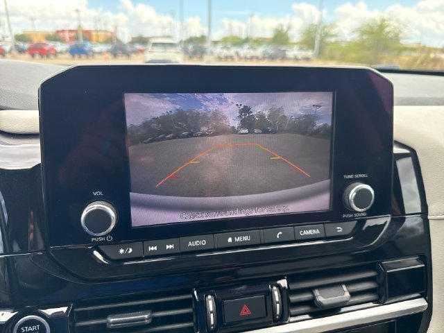 Used 2024 Blue Nissan SV image 22