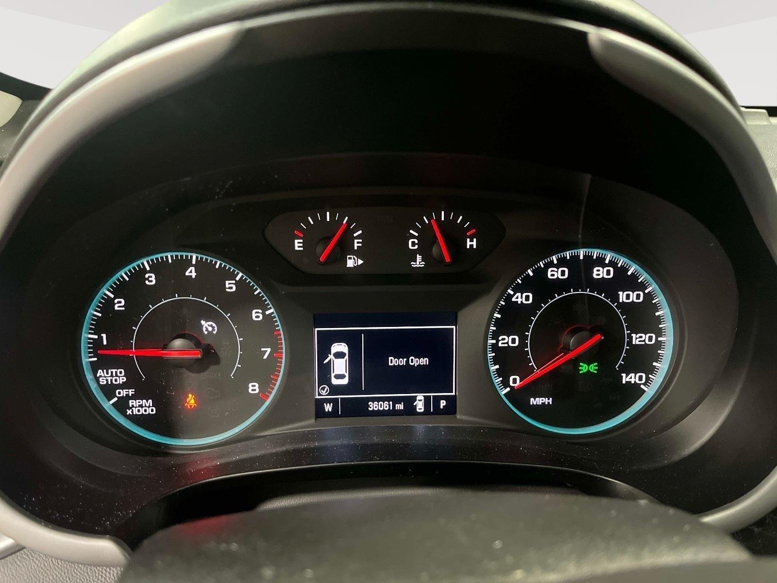 Used 2024 Summit White Chevrolet LT image 28