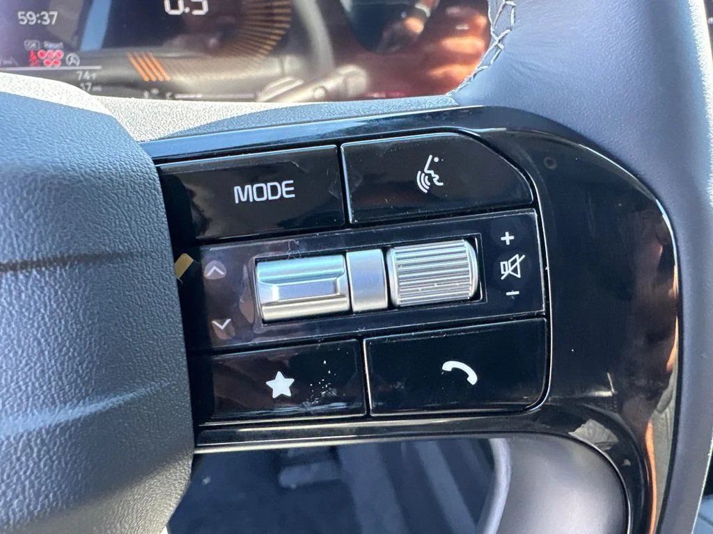 2026 Kia Sorento EX - Photo 26