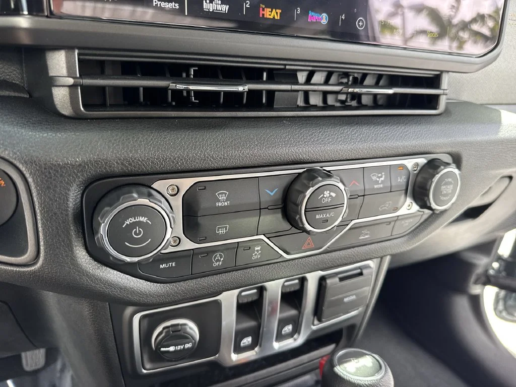 Used 2026 Gray Jeep Sport S image 49