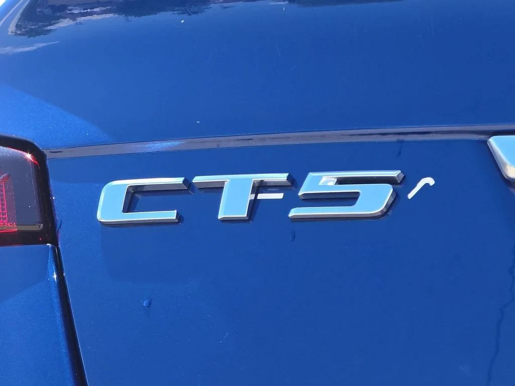 Used 2023 Wave Metallic Cadillac Luxury image 33