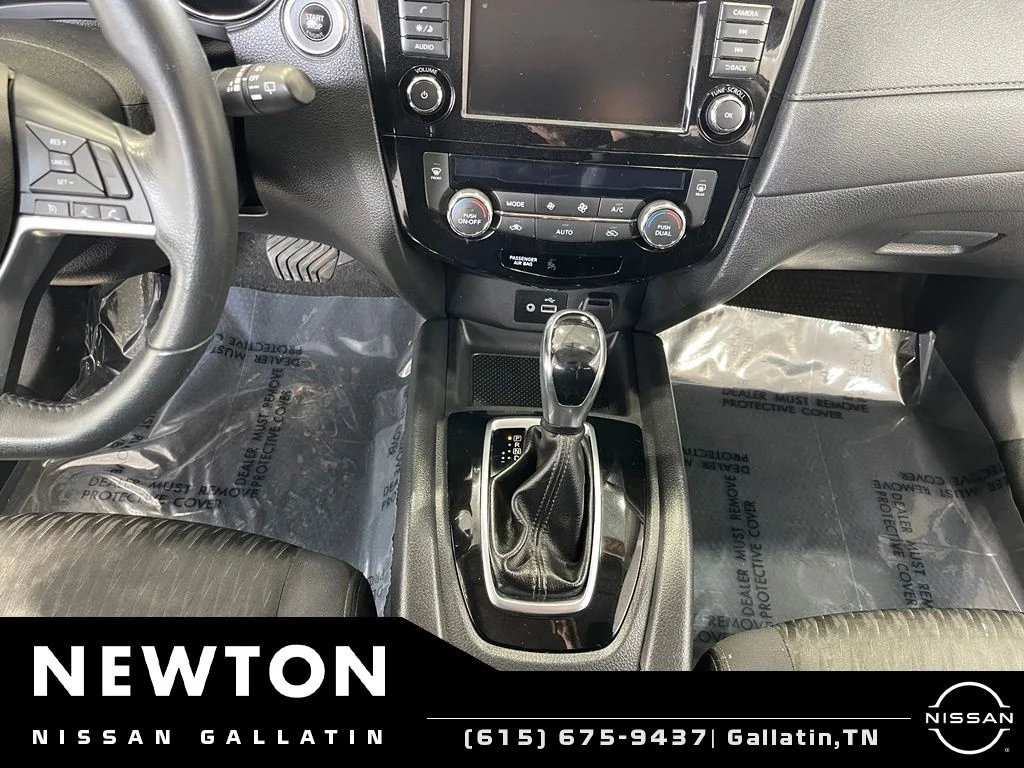 Used 2018 Gun Metallic Nissan SV image 11