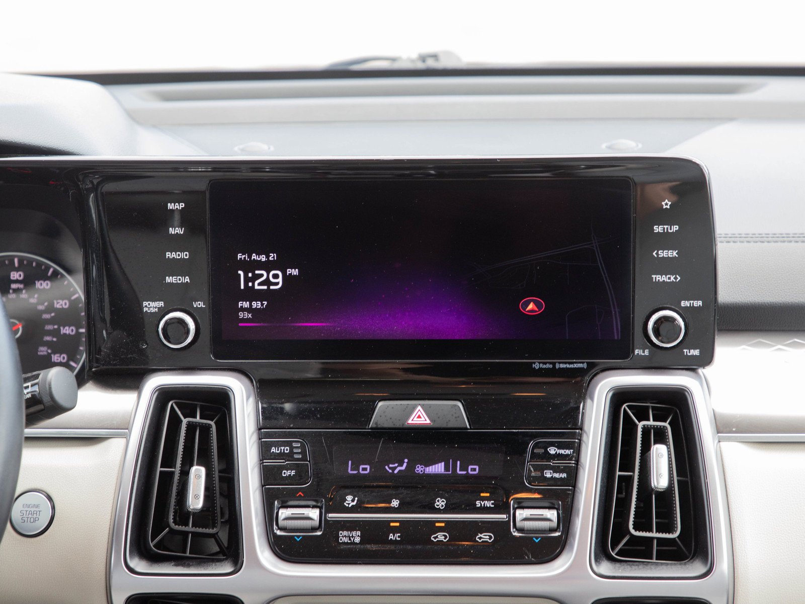 Used 2023 Platinum Graphite Kia EX image 16