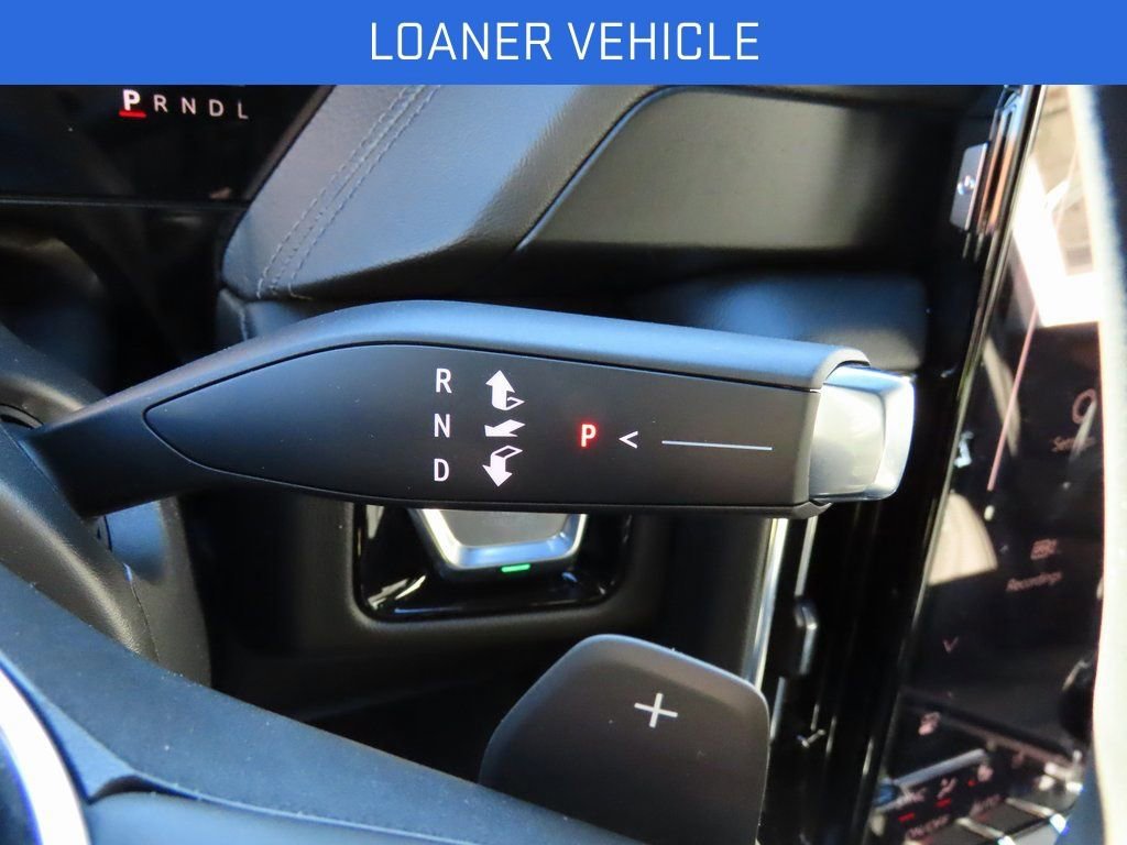 2026 GMC Yukon XL Denali - Photo 36