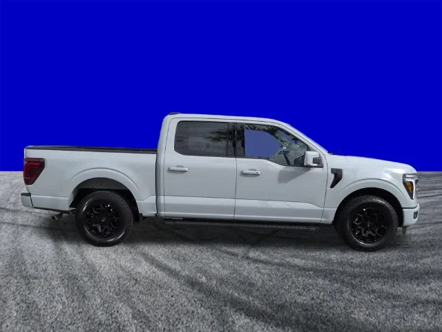 New 2026 Avalanche Ford Lariat® image 3