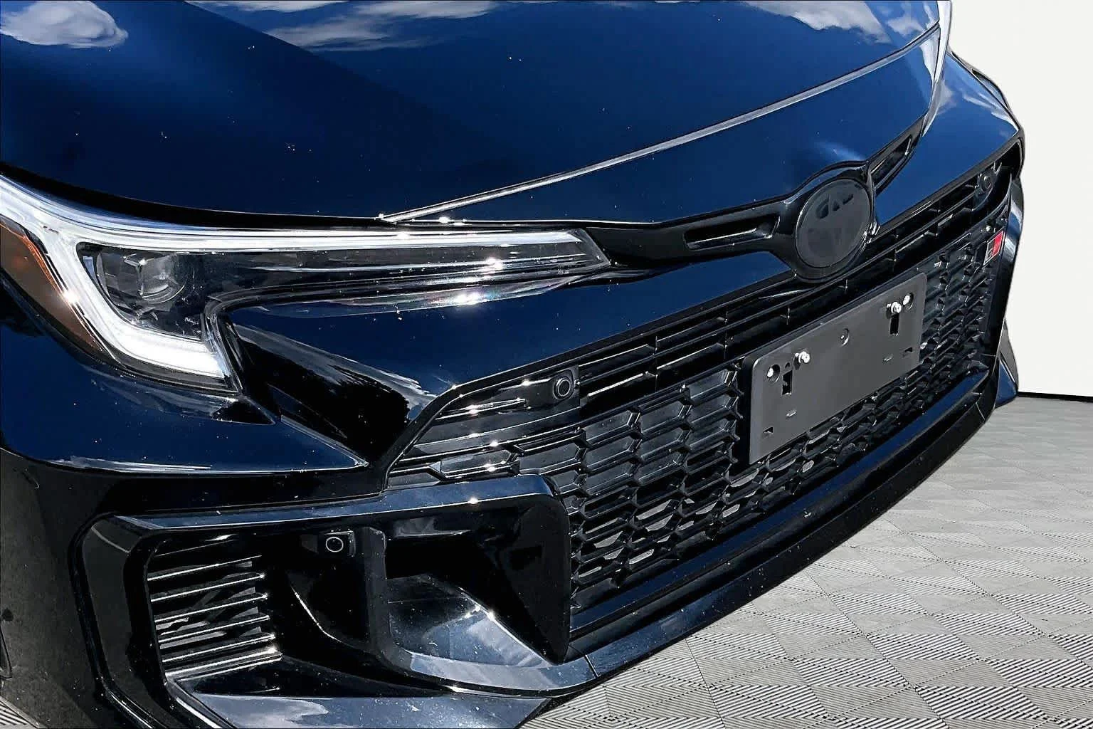 Used 2025 Black Toyota Premium image 30