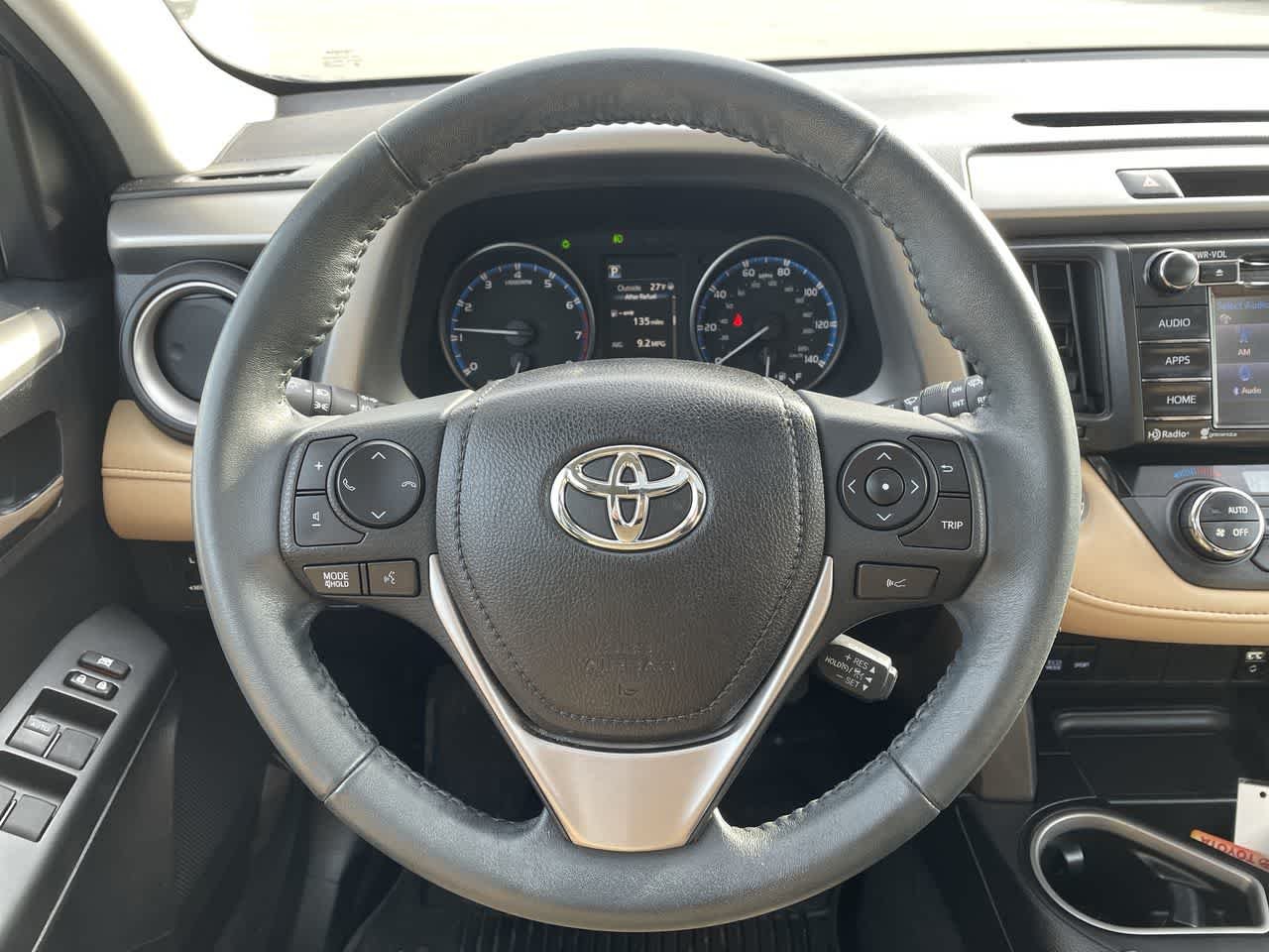 Used 2017 Black Toyota XLE image 19